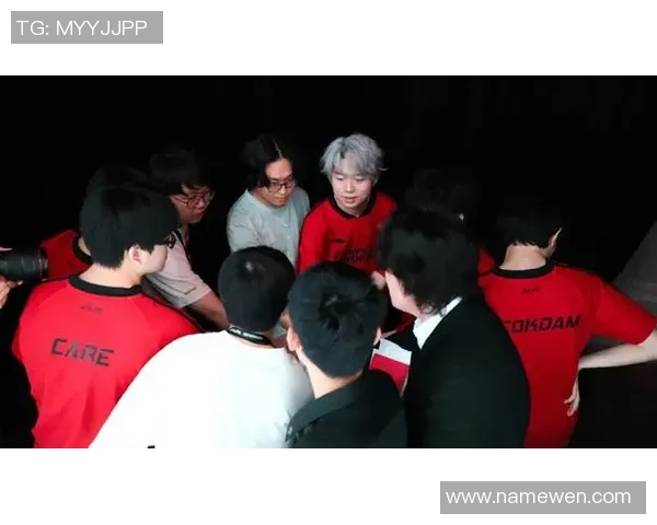 热议英雄联盟FPX战队状态变革背后的原因与未来展望