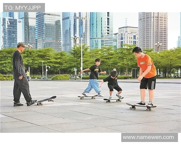 深圳滑板队的阵地战揭秘：探索滑板文化与城市生活的深度融合