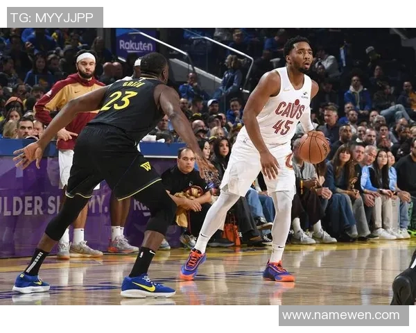 广东体育勇士对决骑士NBA赛场激情碰撞引发热血对抗