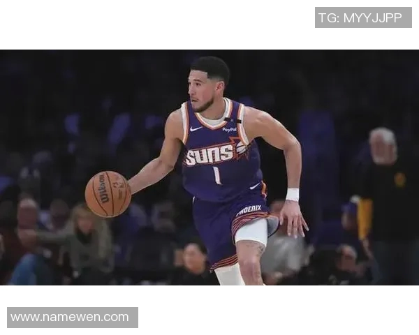 德文布克引领太阳队崛起成为NBA最耀眼的明星球员