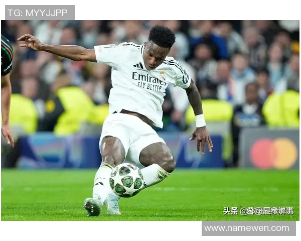 皇马与巴伦西亚激战正酣直播盛况回顾与精彩瞬间分析