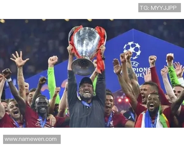 马内的足球传奇：从塞内加尔到欧洲顶级联赛的辉煌之路