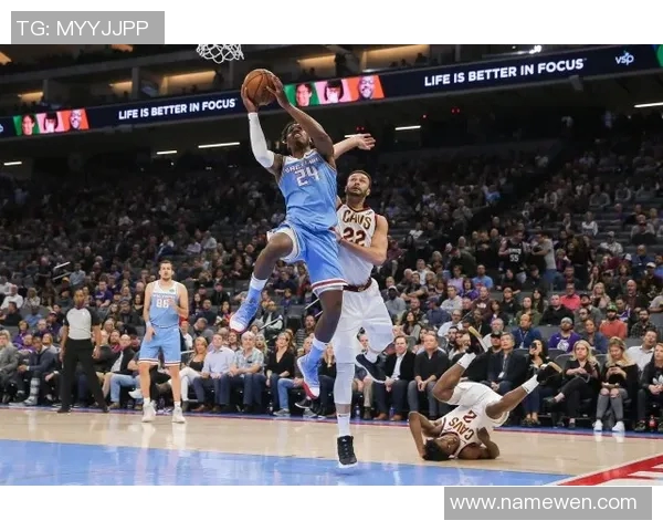 勇士与国王今日360直播精彩对决全程回放与分析