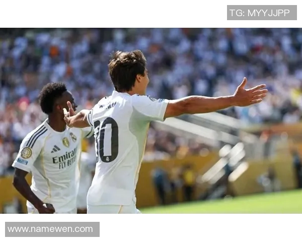 皇马与明星队激情对决精彩录像回顾尽览赛场风云与球星风采